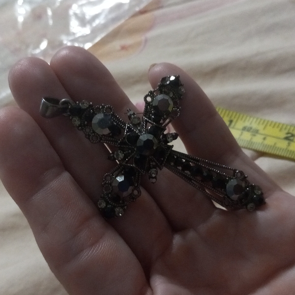 CRoss Pendant - Picture 3 of 3